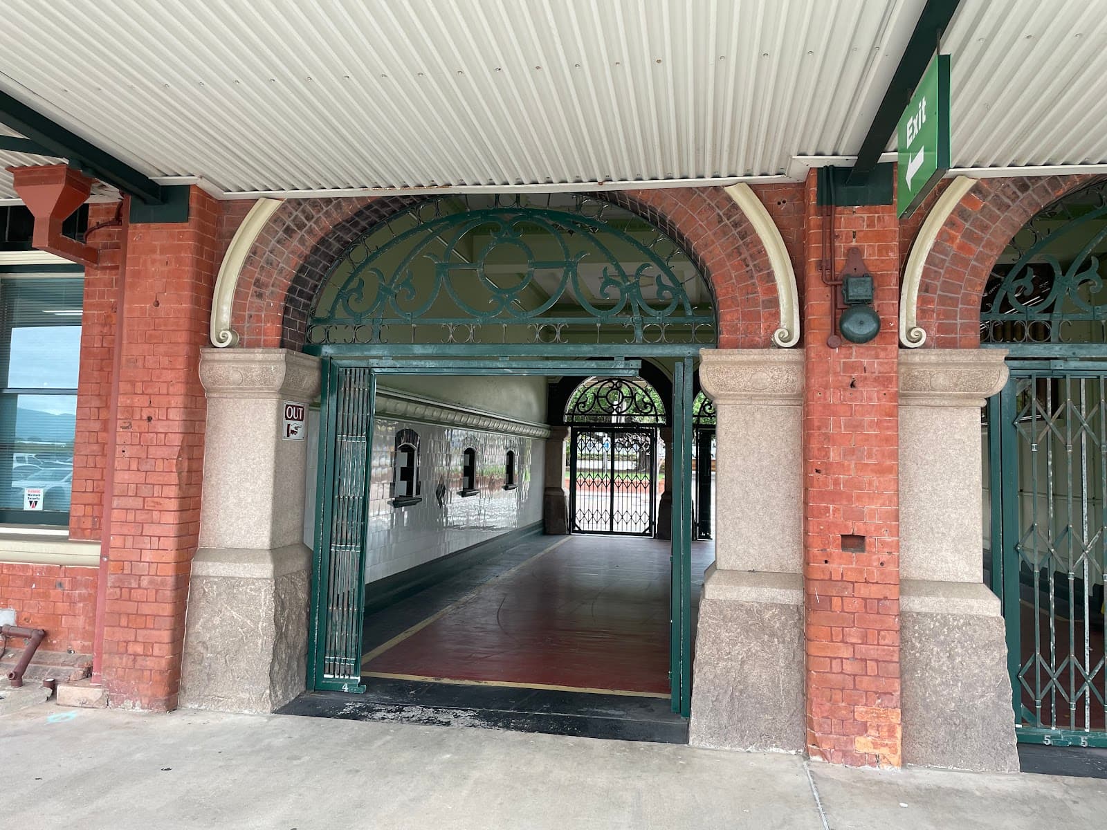Old Townsville Railway Station - Image 1