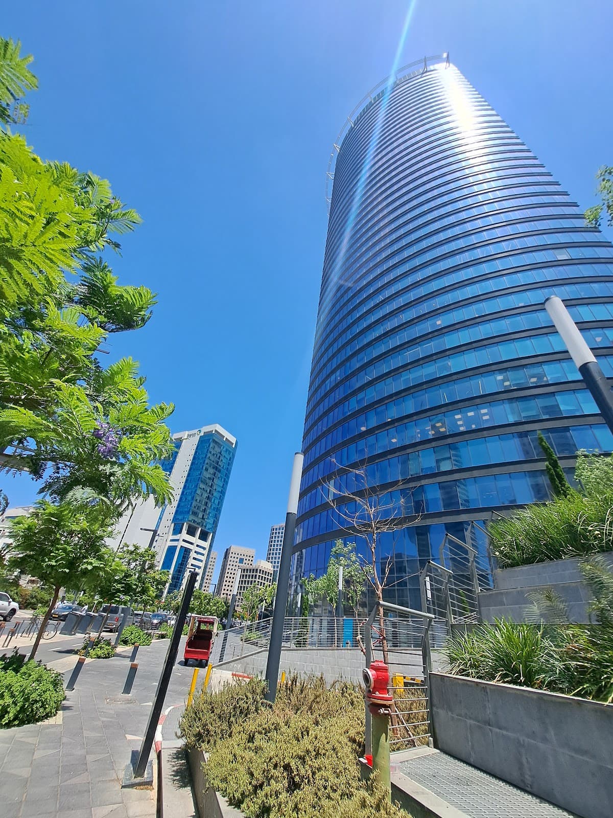 Israel Diamond Tower - Image 1