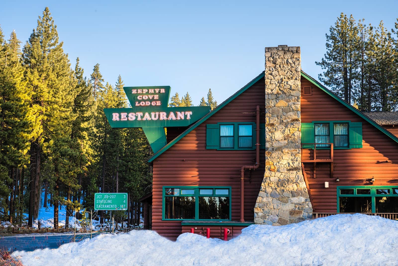 Cozy Cabin Stays