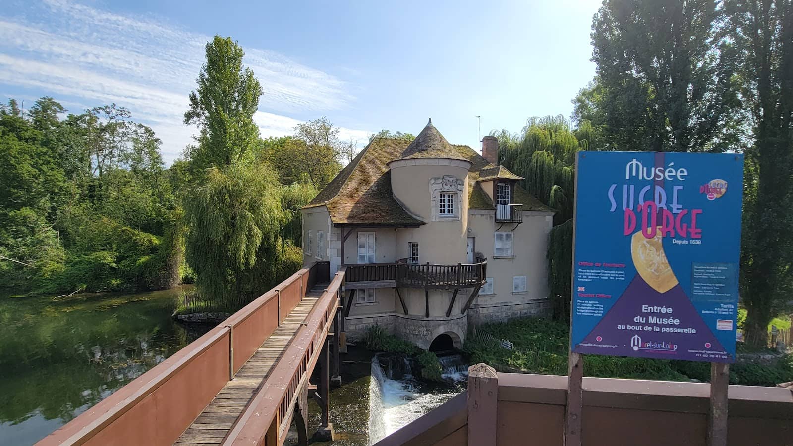 Scenic Waterfront Views