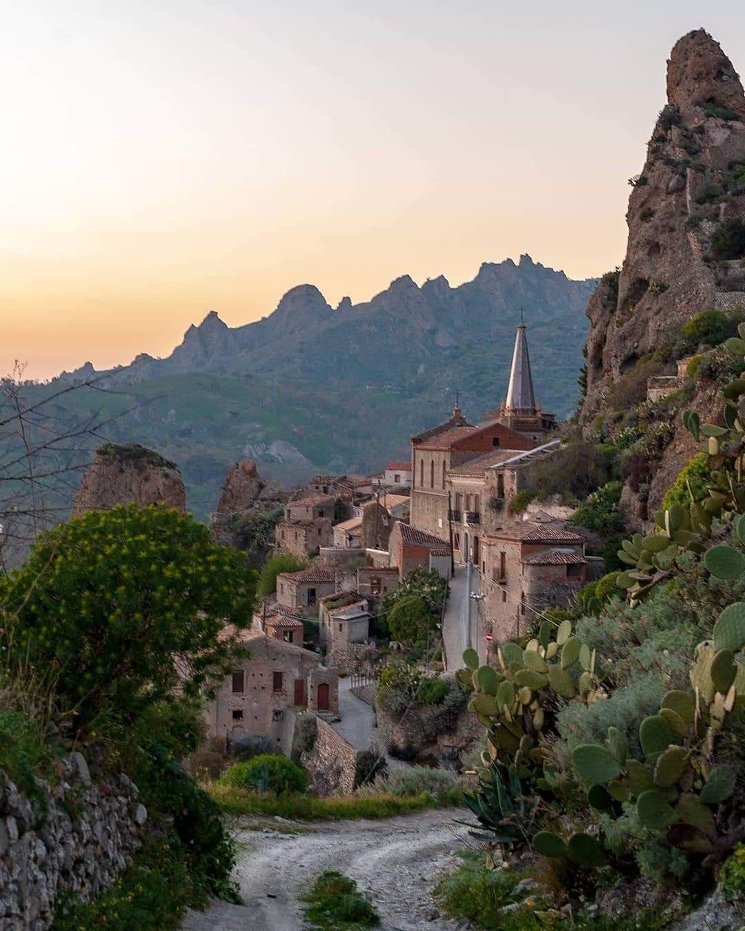 Pentedattilo - Image 1