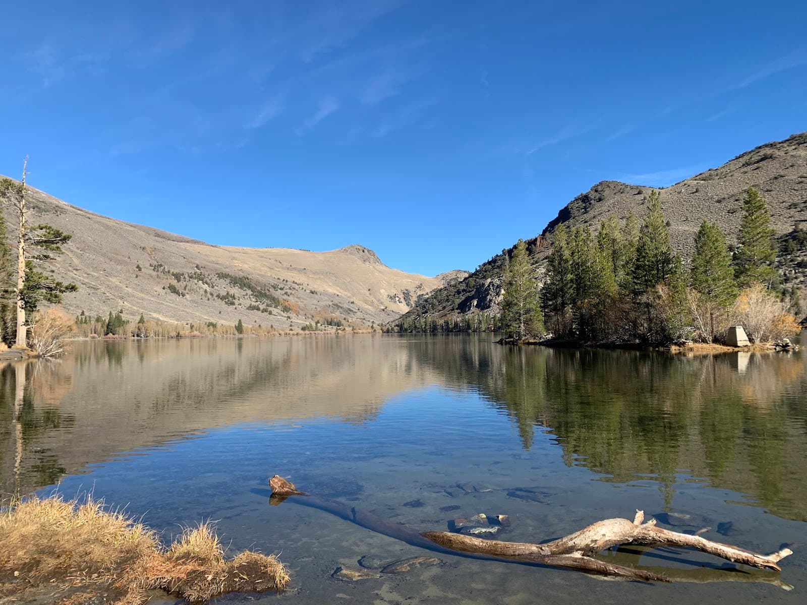 June Lake California - Image 1