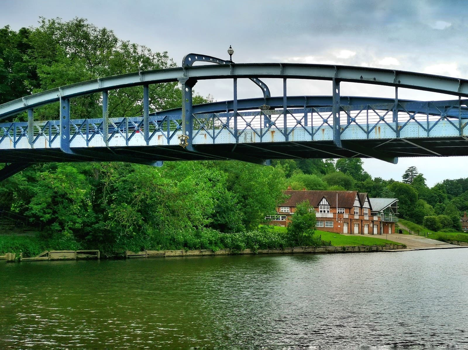 Kingsland Bridge - Image 1