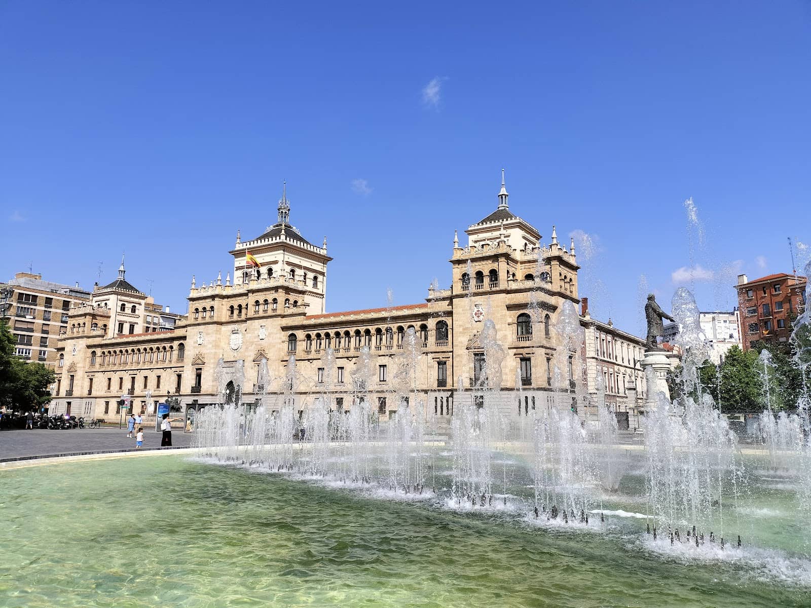 Monument to José Zorrilla