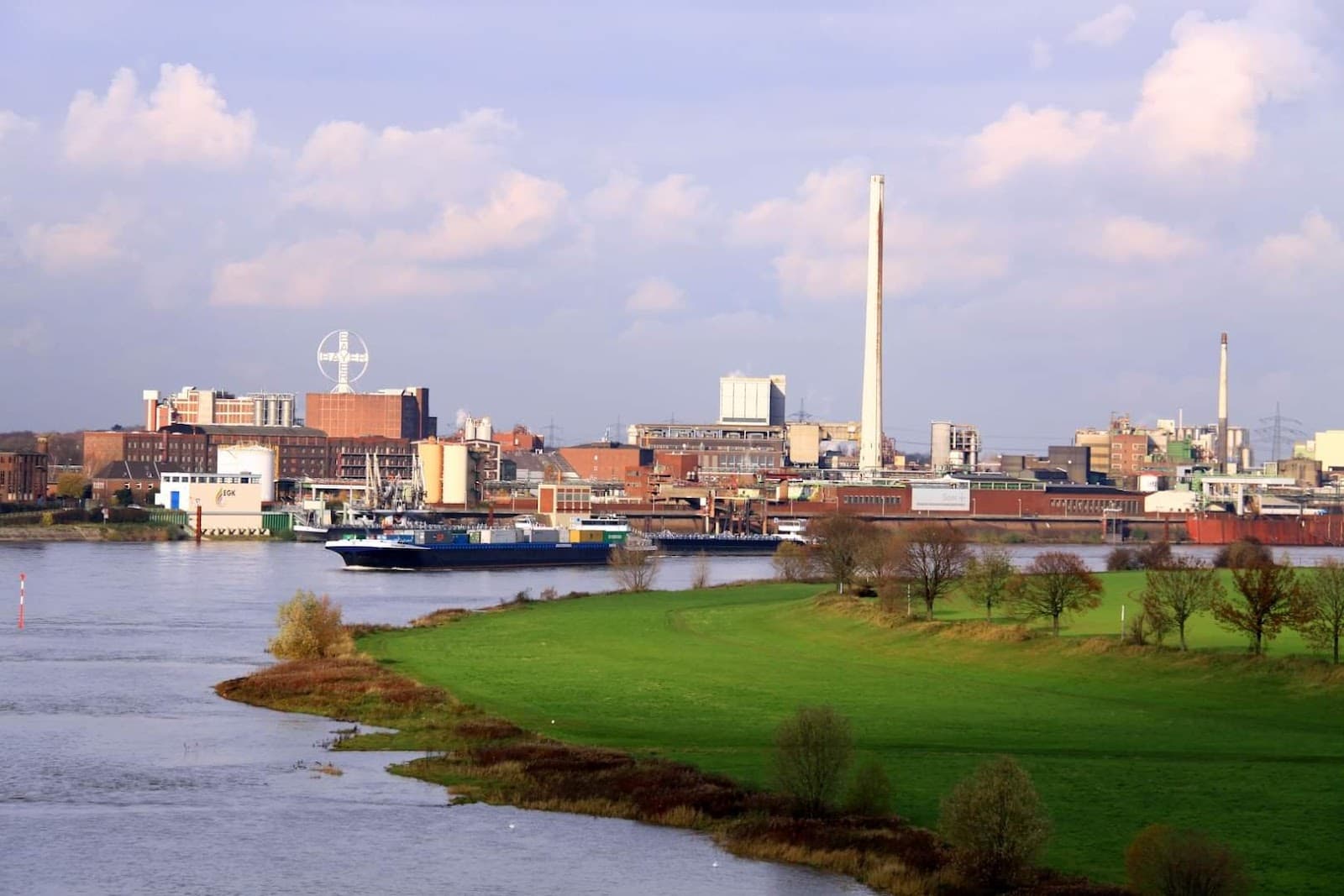 Uerdingen Old Town - Image 1