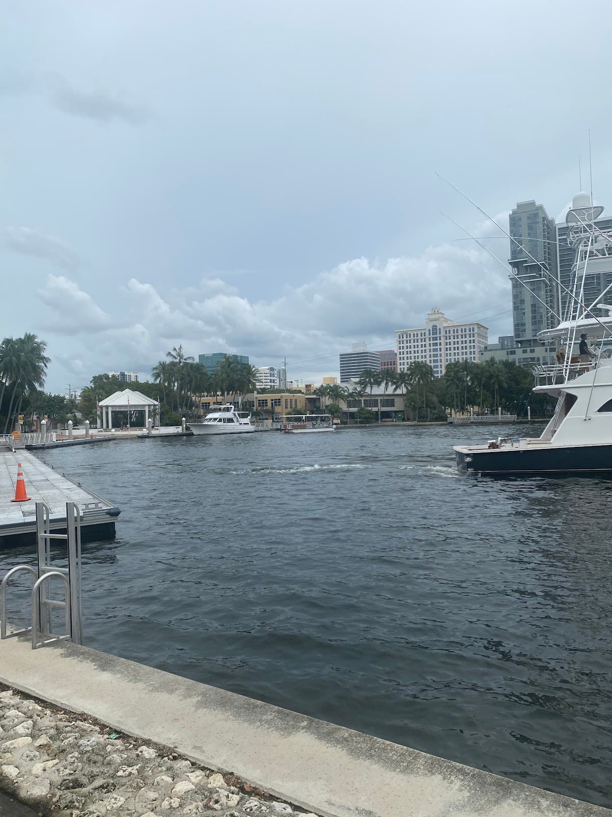 Sailboat Bend - Image 1