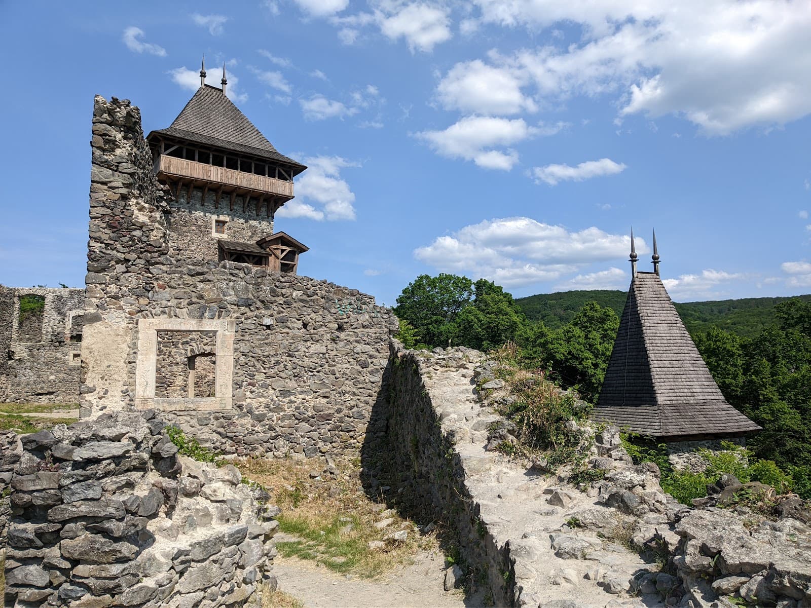 Antalovetska Poliana Viewpoint - Image 1