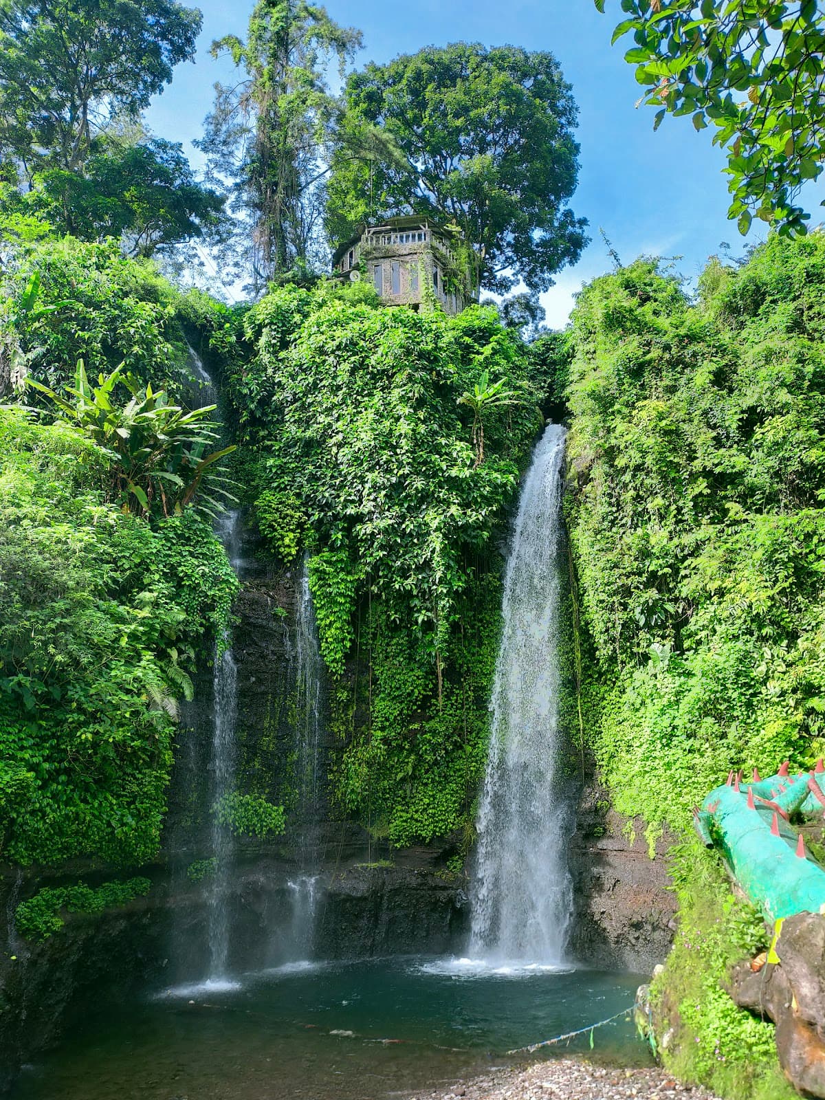 Curug Luhur - Image 1