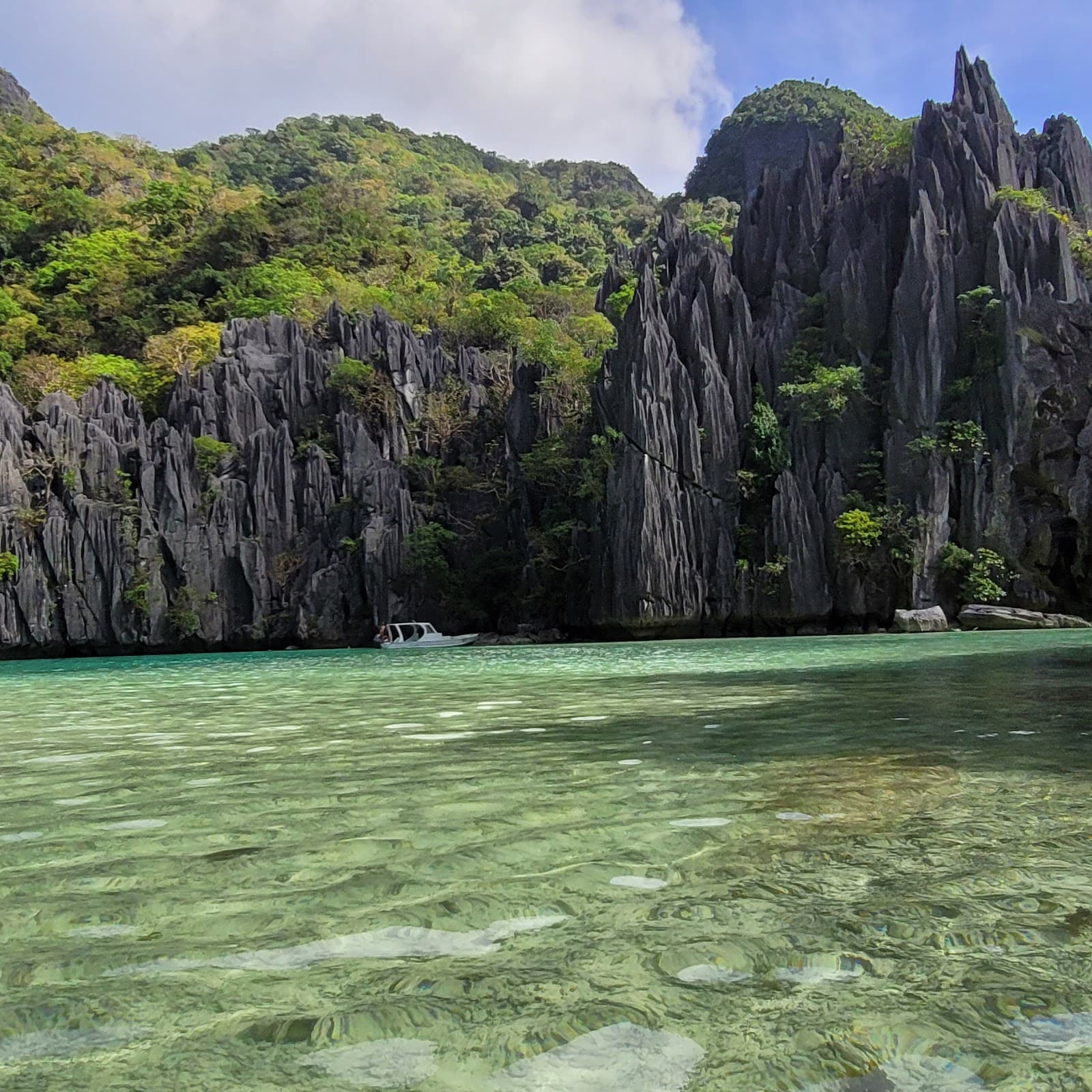 Cadlao Lagoon El Nido - Image 1