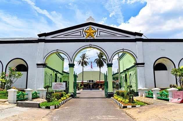 Benteng Kuto Besak - Image 1