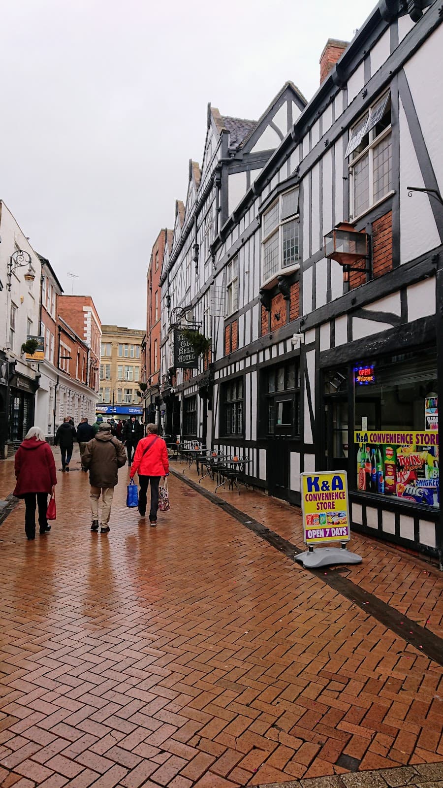 Sadler Gate - Image 1