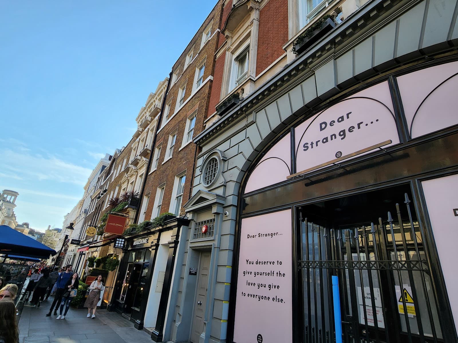 Glossier London - Image 1