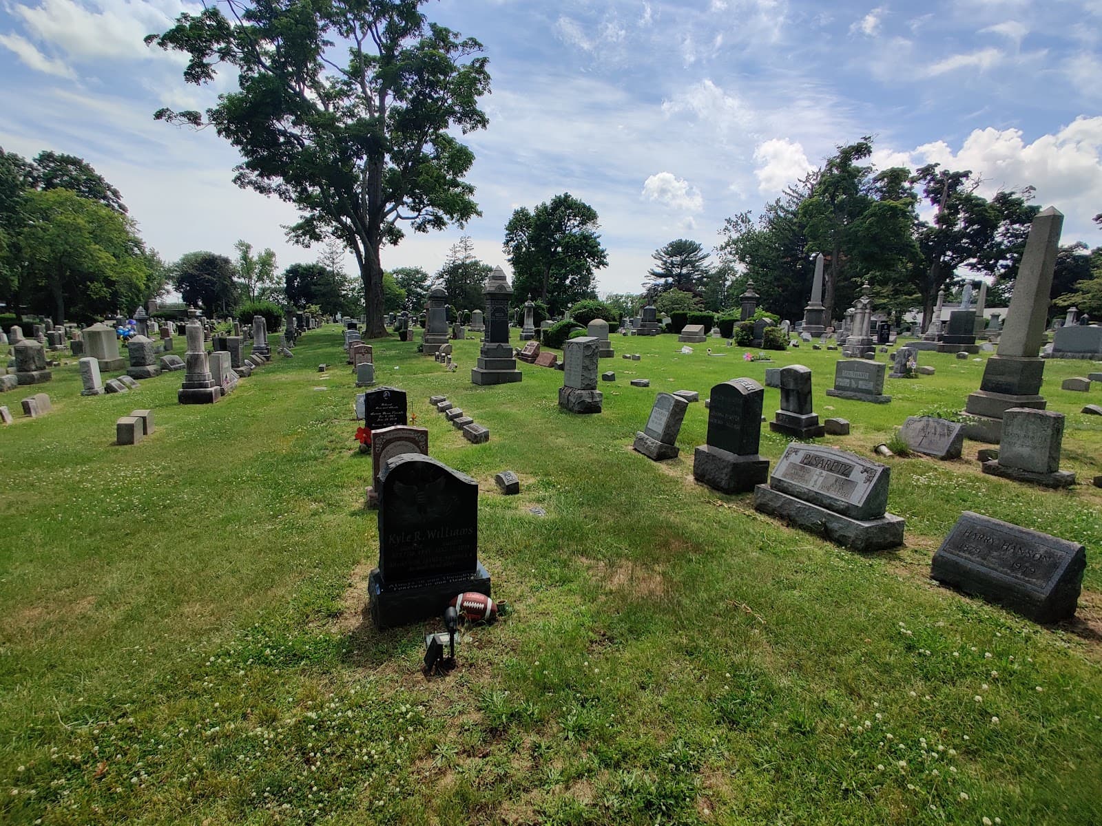Lakeview Cemetery - Image 1