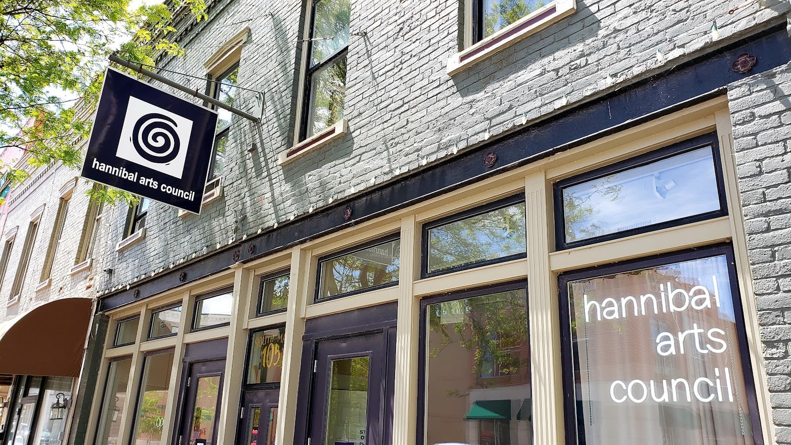 Hannibal Arts Council Gallery - Image 1