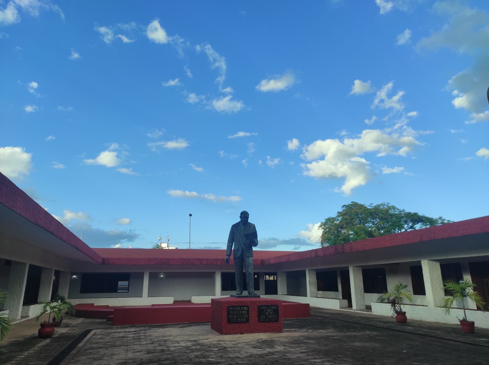 Casa de Artes José Gorostiza - Image 1