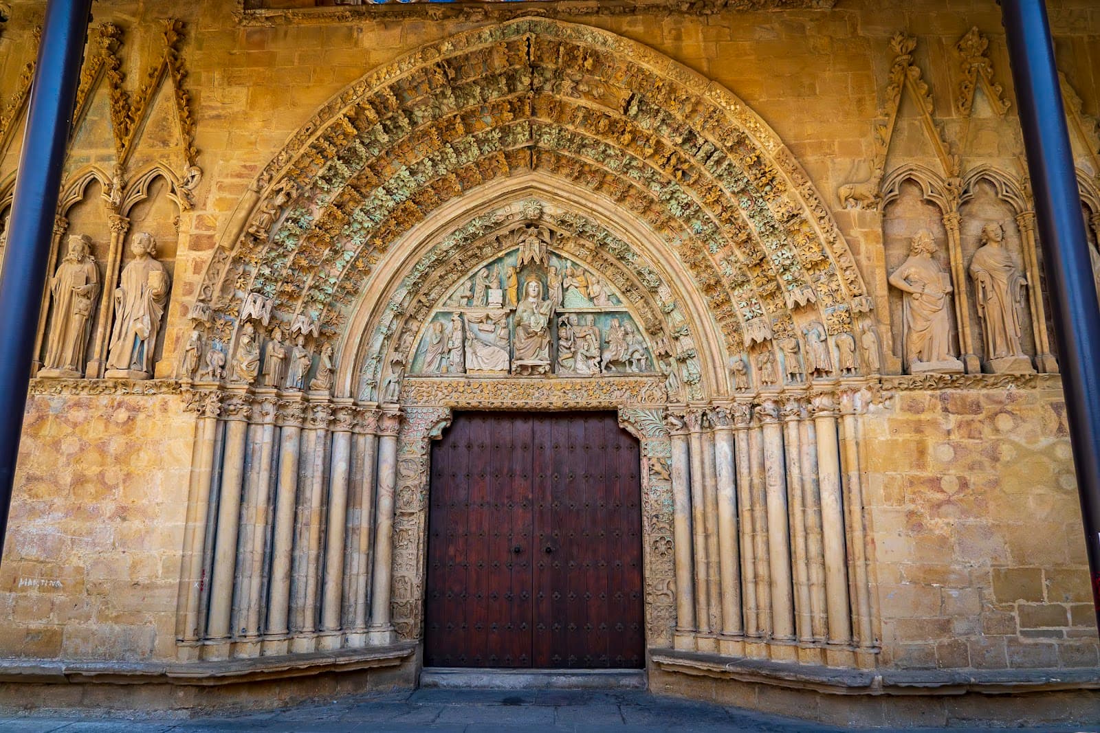 San Martín de Unx Church - Image 1