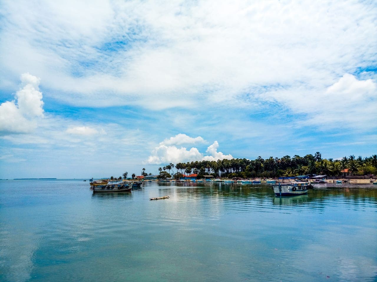 Eluvaitivu Island - Image 1