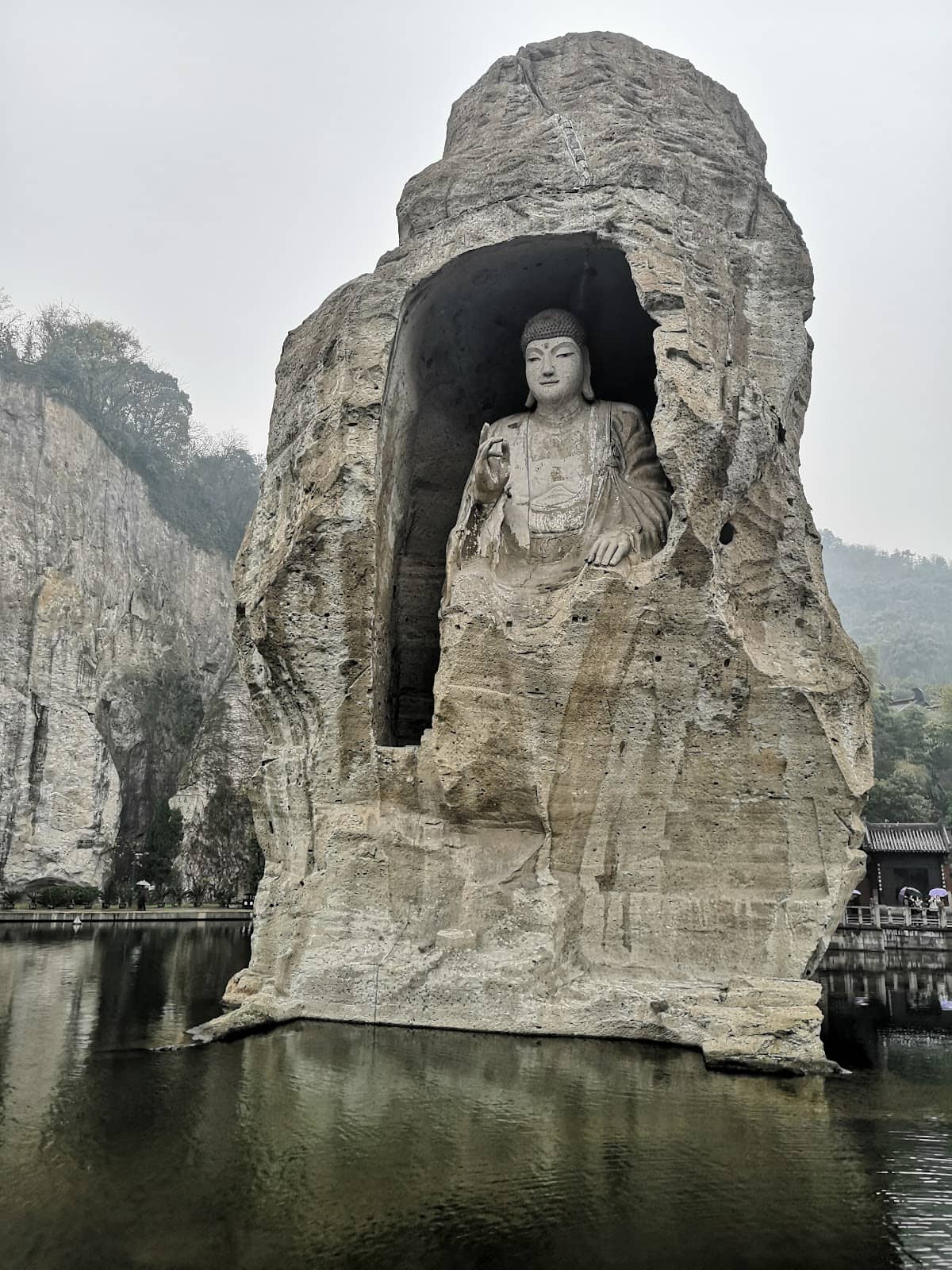 Stone Sculptures & Formations