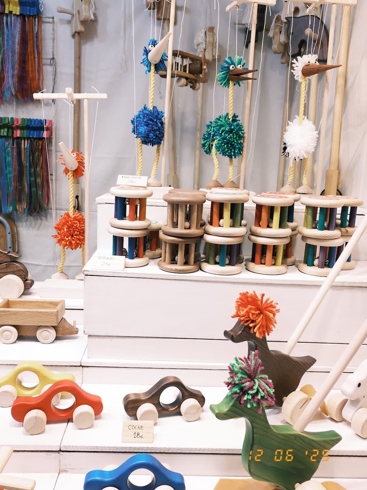 Mercado de Artesanía, Madrid - Image 1