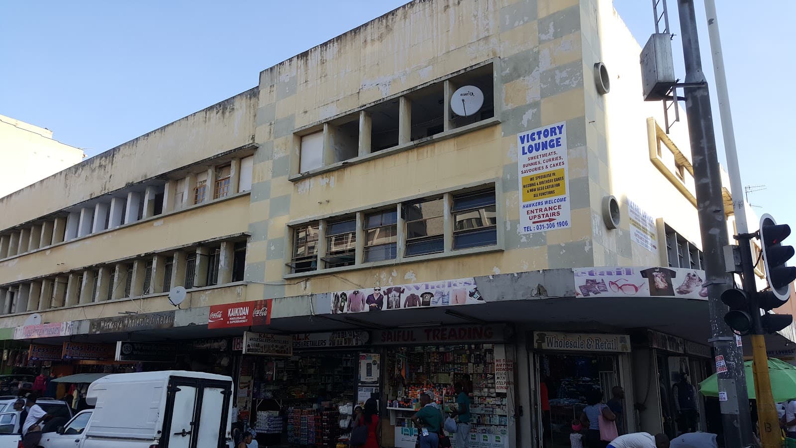 Victoria Street Market - Image 1