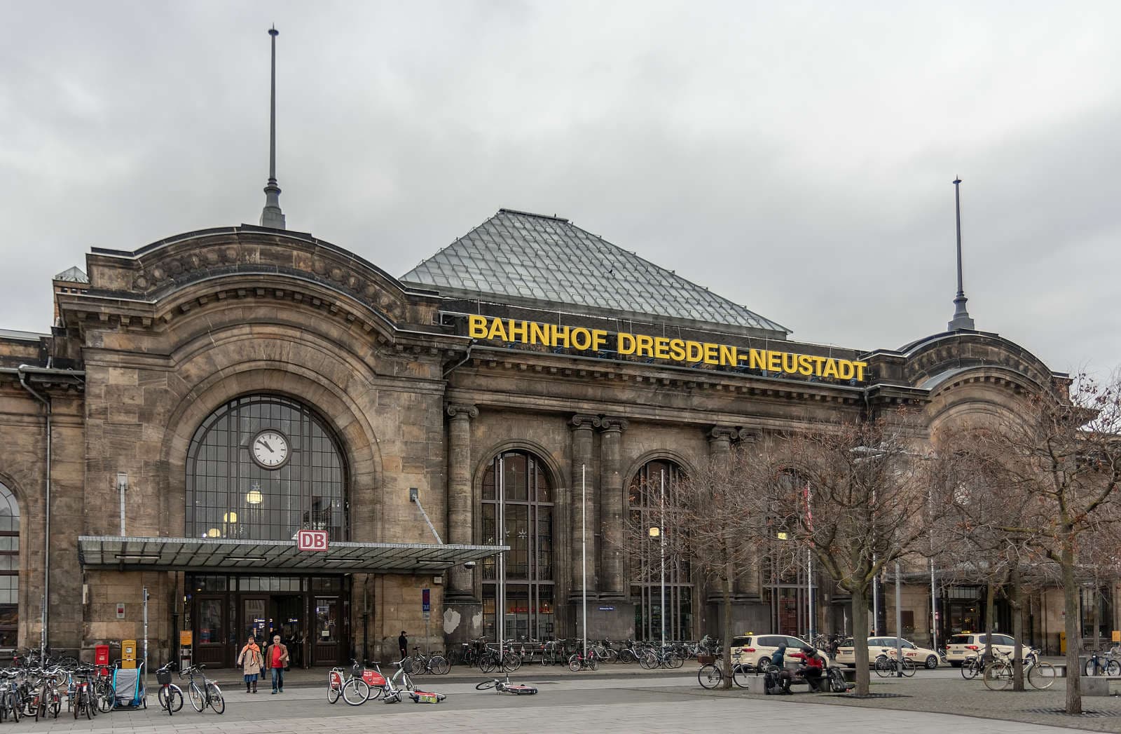 Dresden-Neustadt Station - Image 1