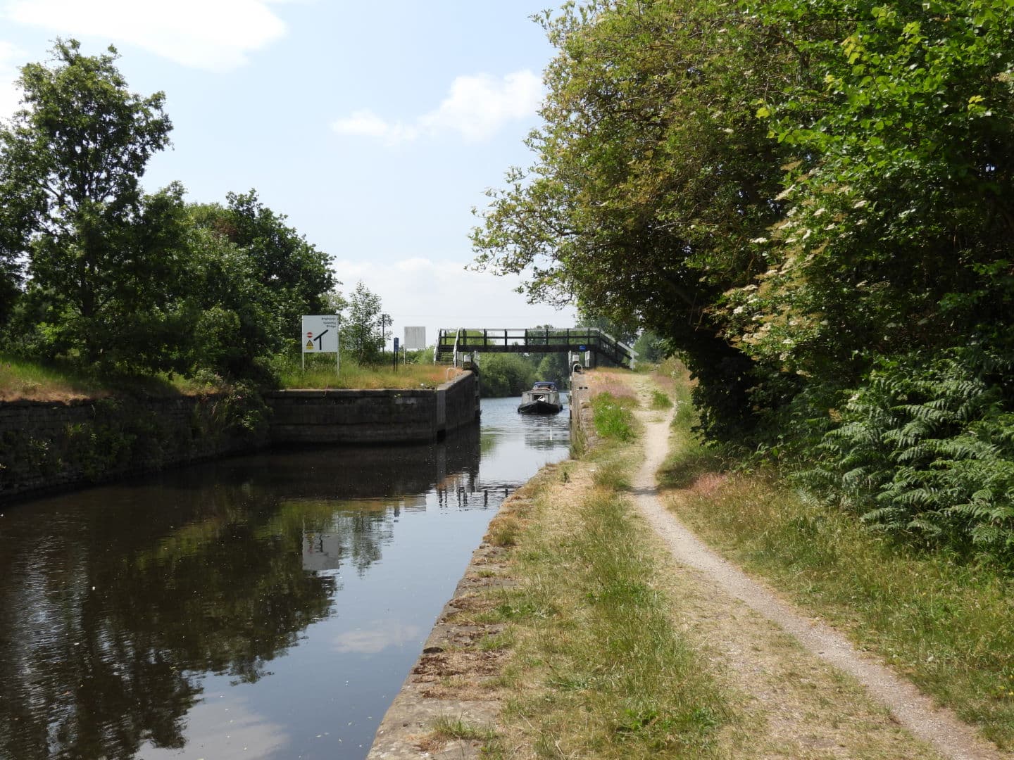 Calder and Hebble Navigation Towpath - Image 1