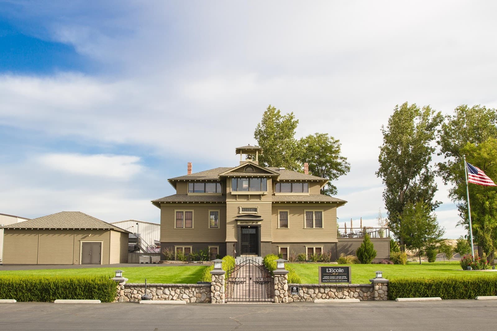 L'Ecole No 41 - Image 1