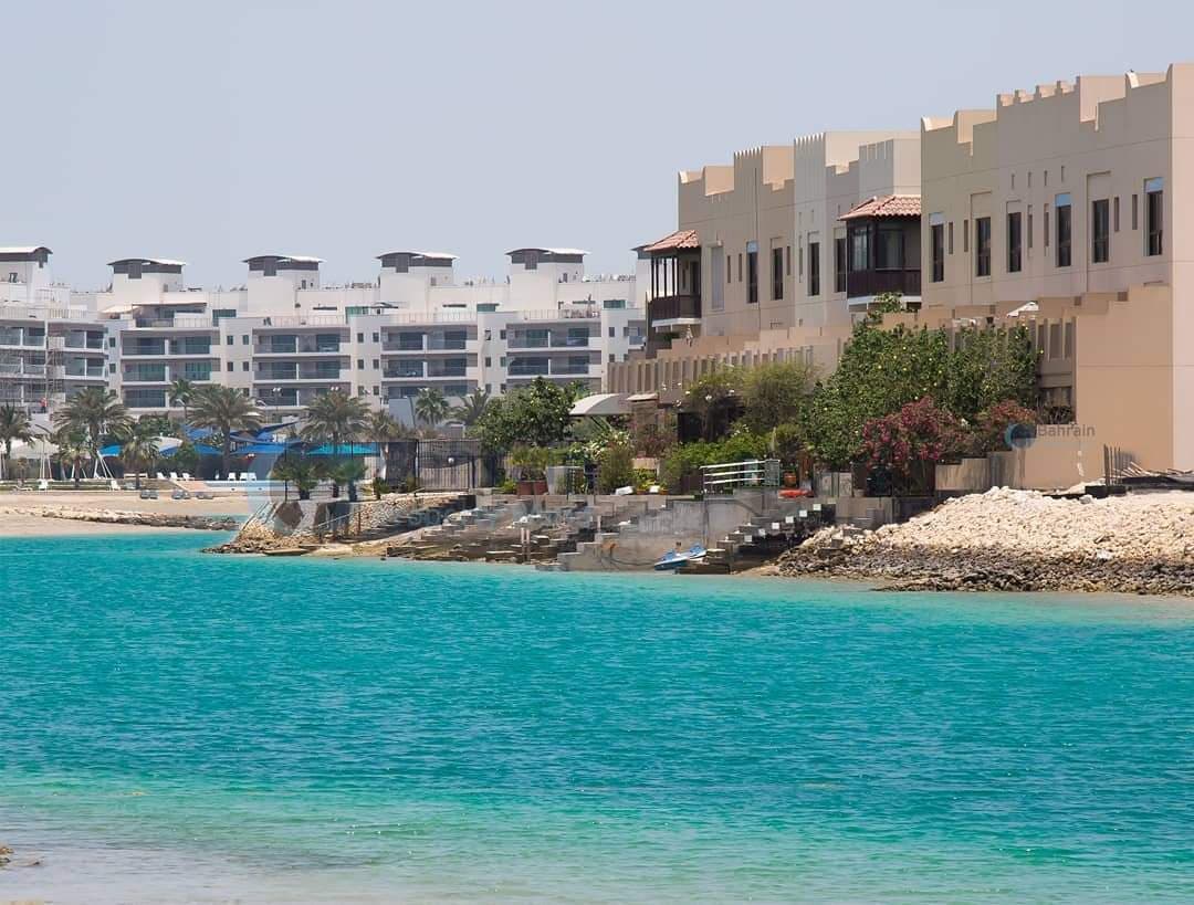 Amwaj Islands - Image 1