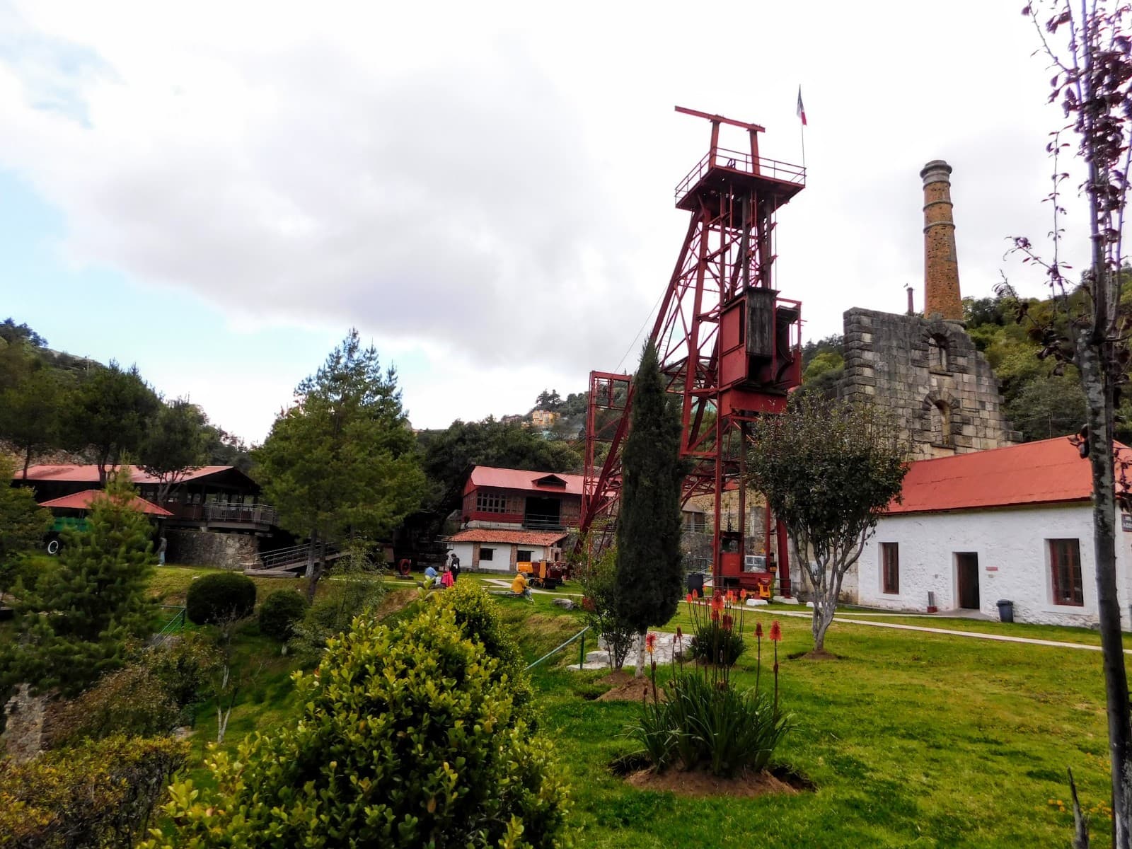 Mina de Acosta - Image 1