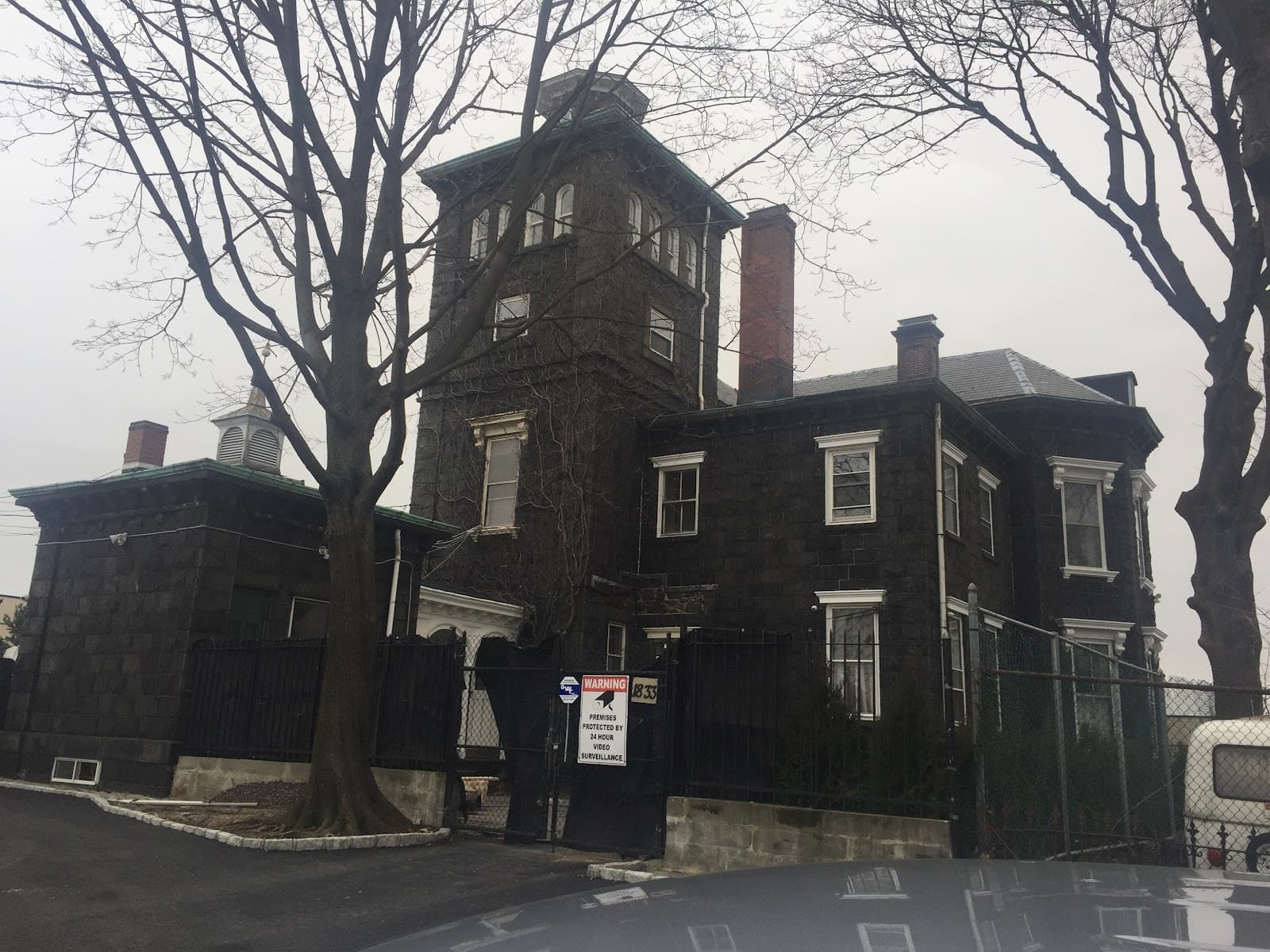 Steinway Mansion - Image 1