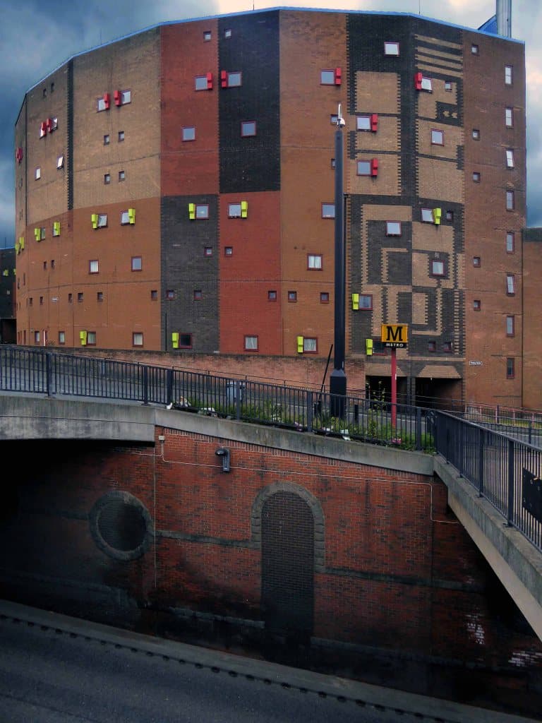 Byker Wall - Image 1