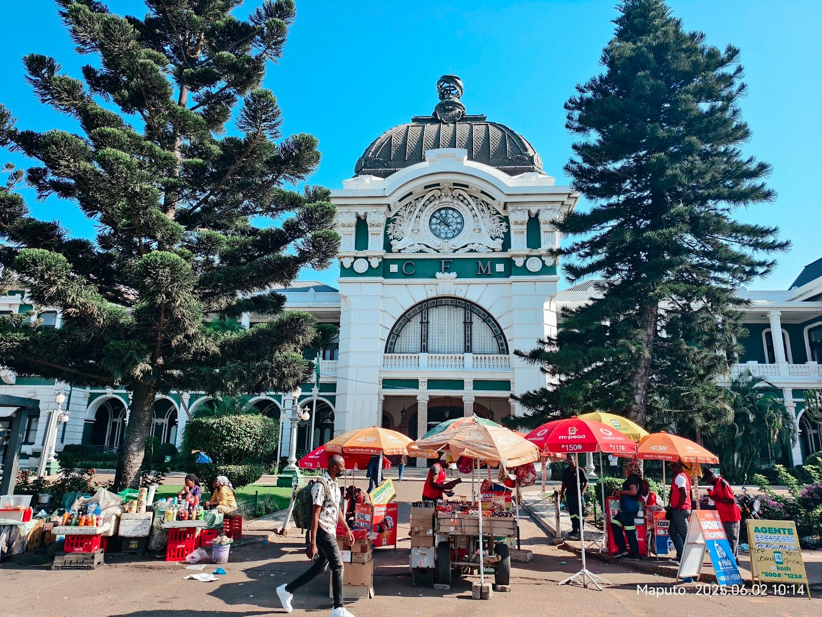 Kulunguana Art Gallery - Image 1