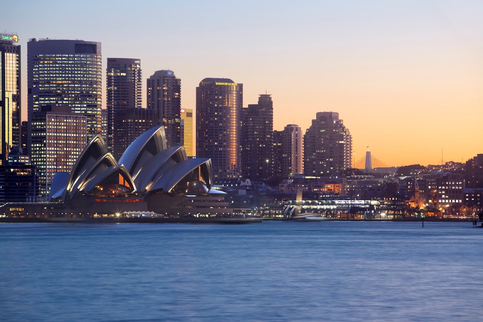 Shangri-La Hotel Sydney - Image 1