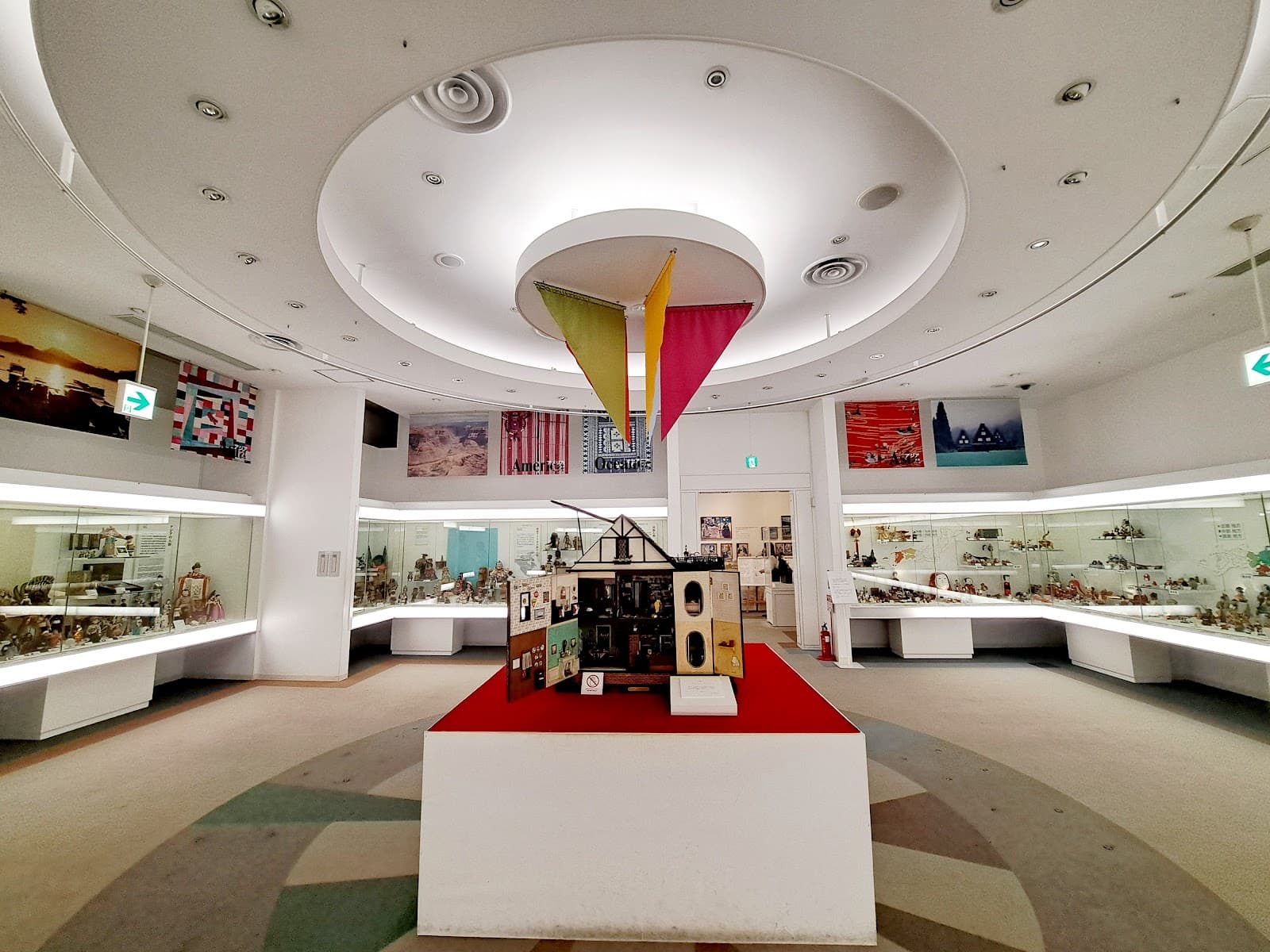 Yokohama Doll Museum - Image 1