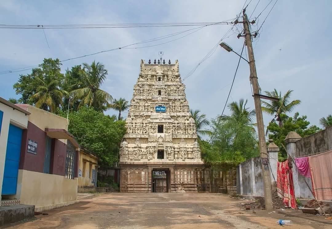 Anbil Brahmapureeswarar Temple - Image 1