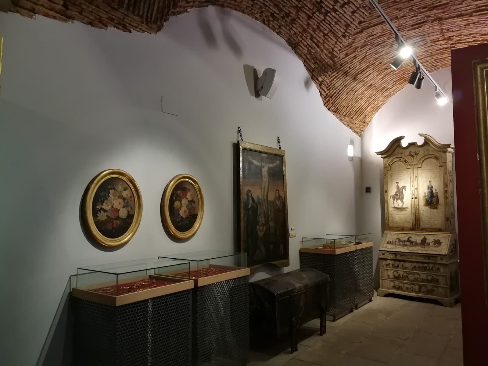 Casa de los Becerra - Image 1