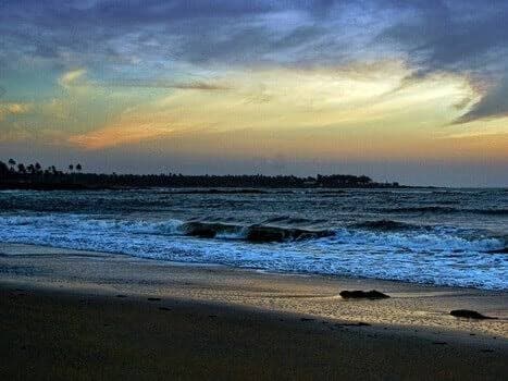 Kolamb Beach - Image 1