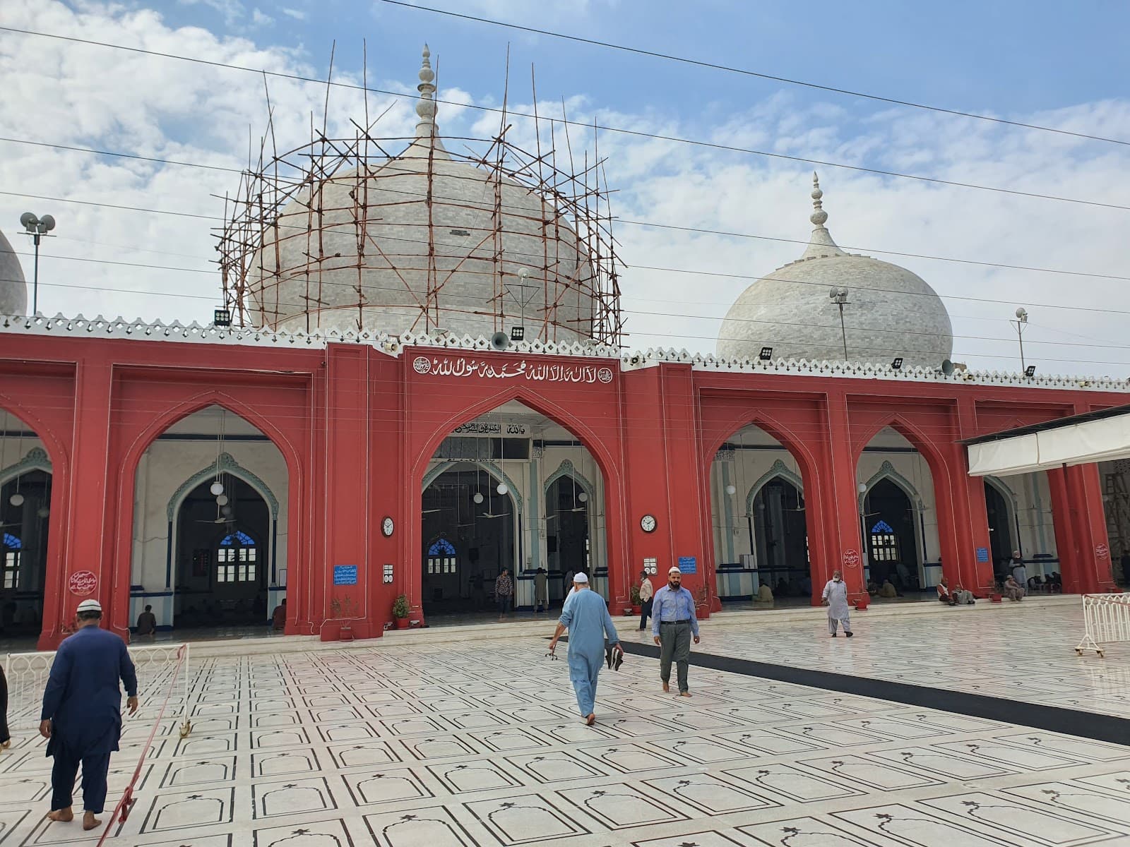 New Memon Masjid - Image 1