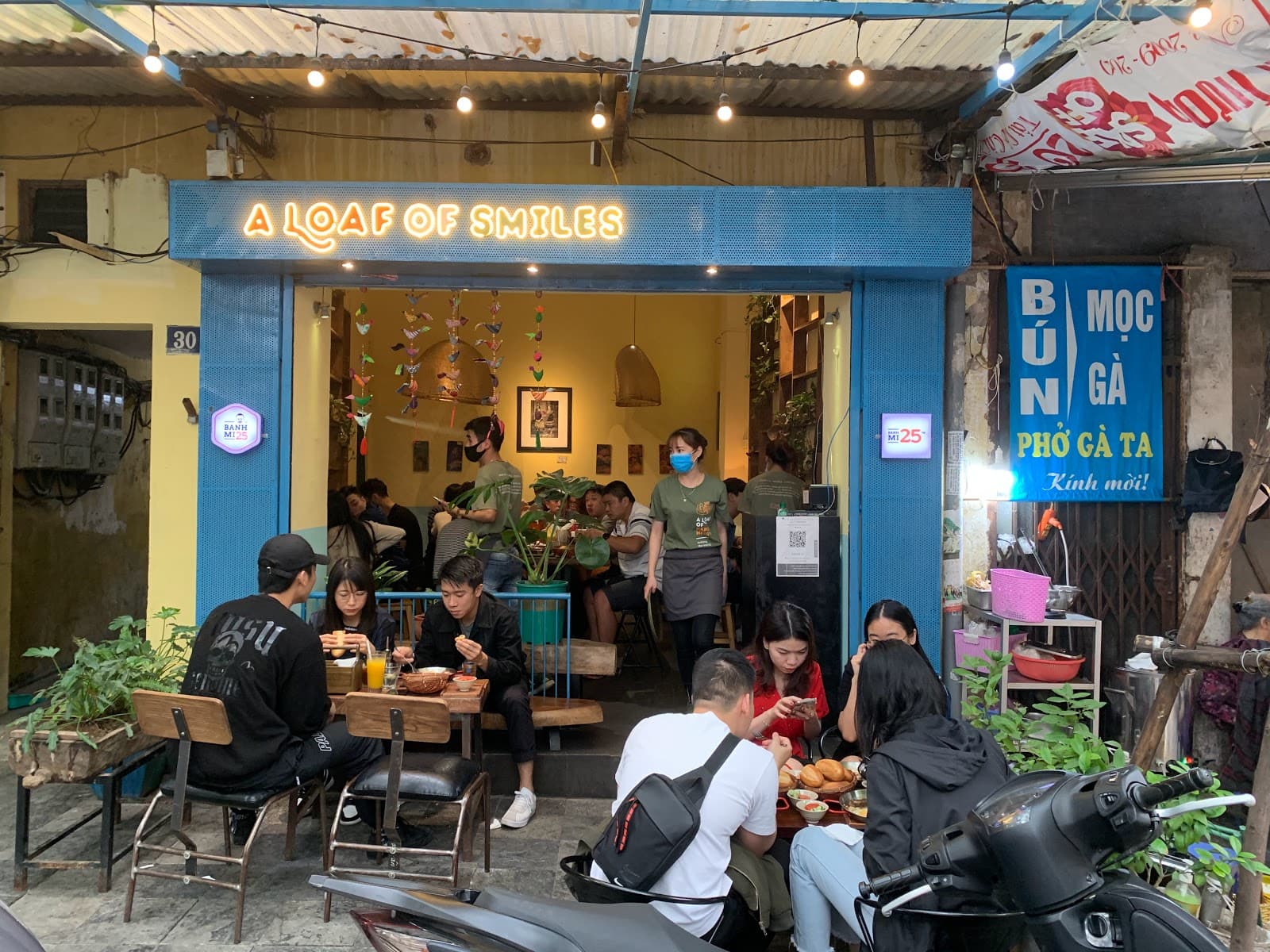 Banh Mi 25 - Image 1