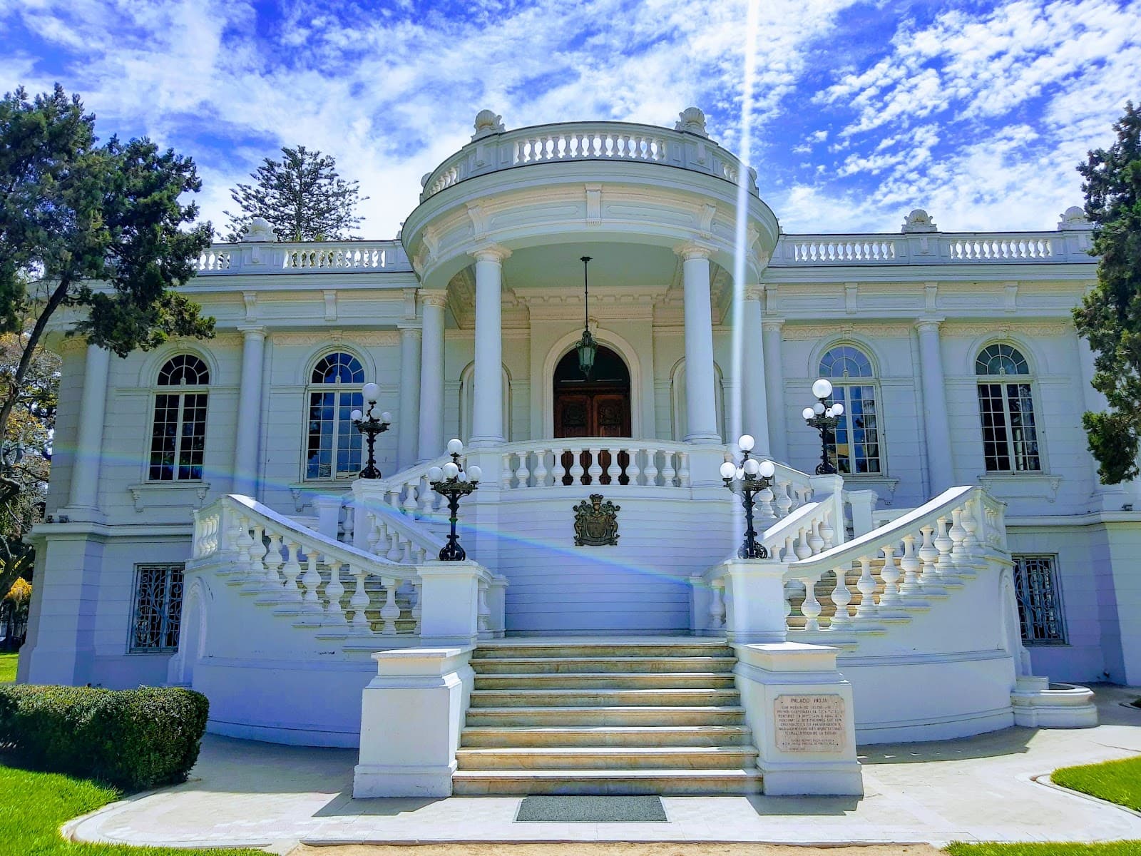 Palacio Rioja Decorative Arts Museum Logroño - Image 1
