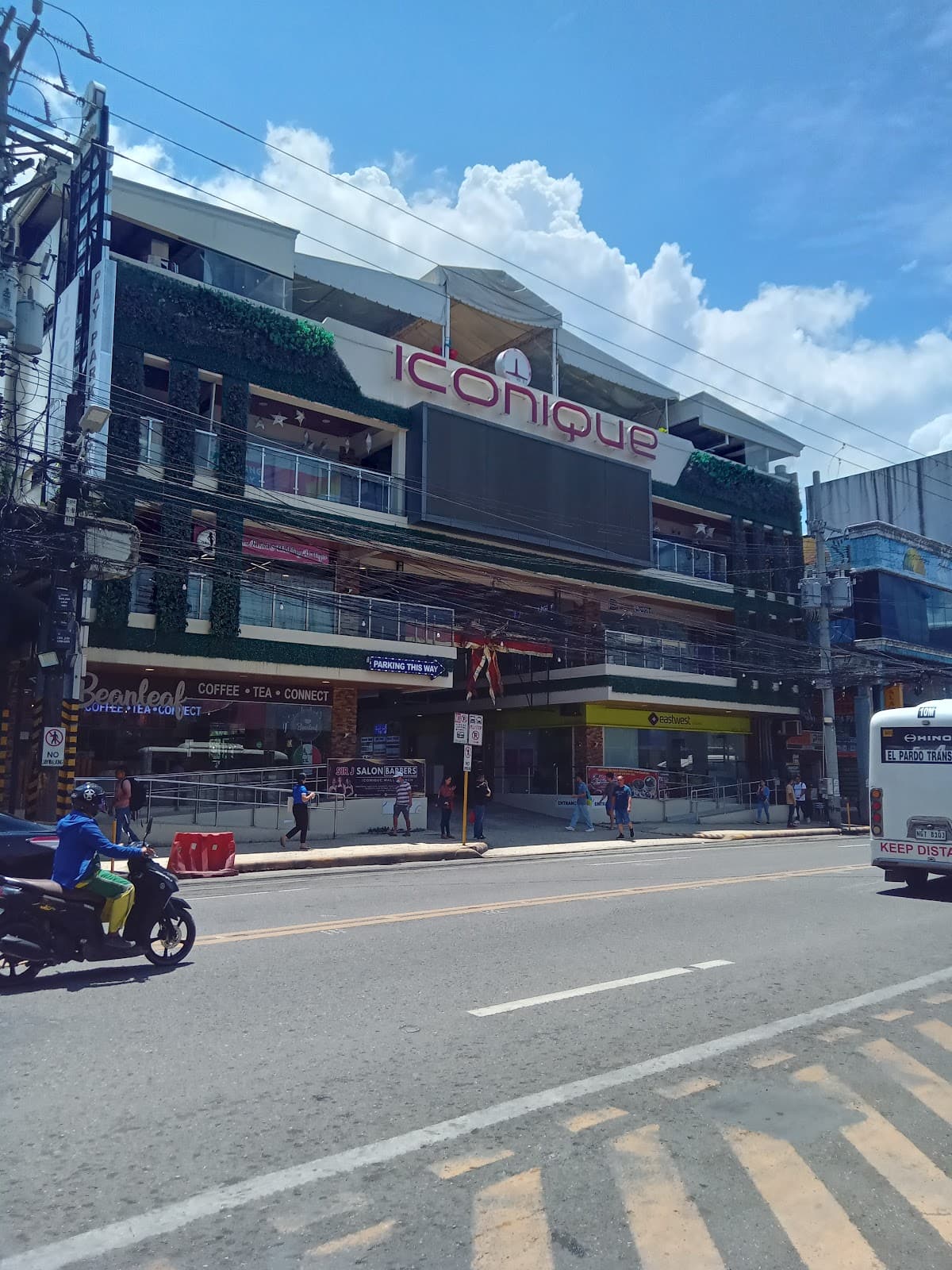 Colon Street Cebu - Image 1