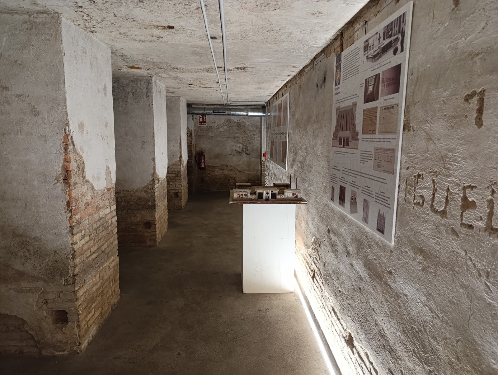 Refugios Antiaéreos de la Guerra Civil - Image 1