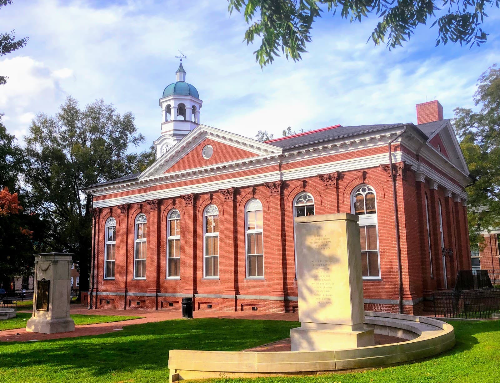 Loudoun County Courthouse Complex - Image 1