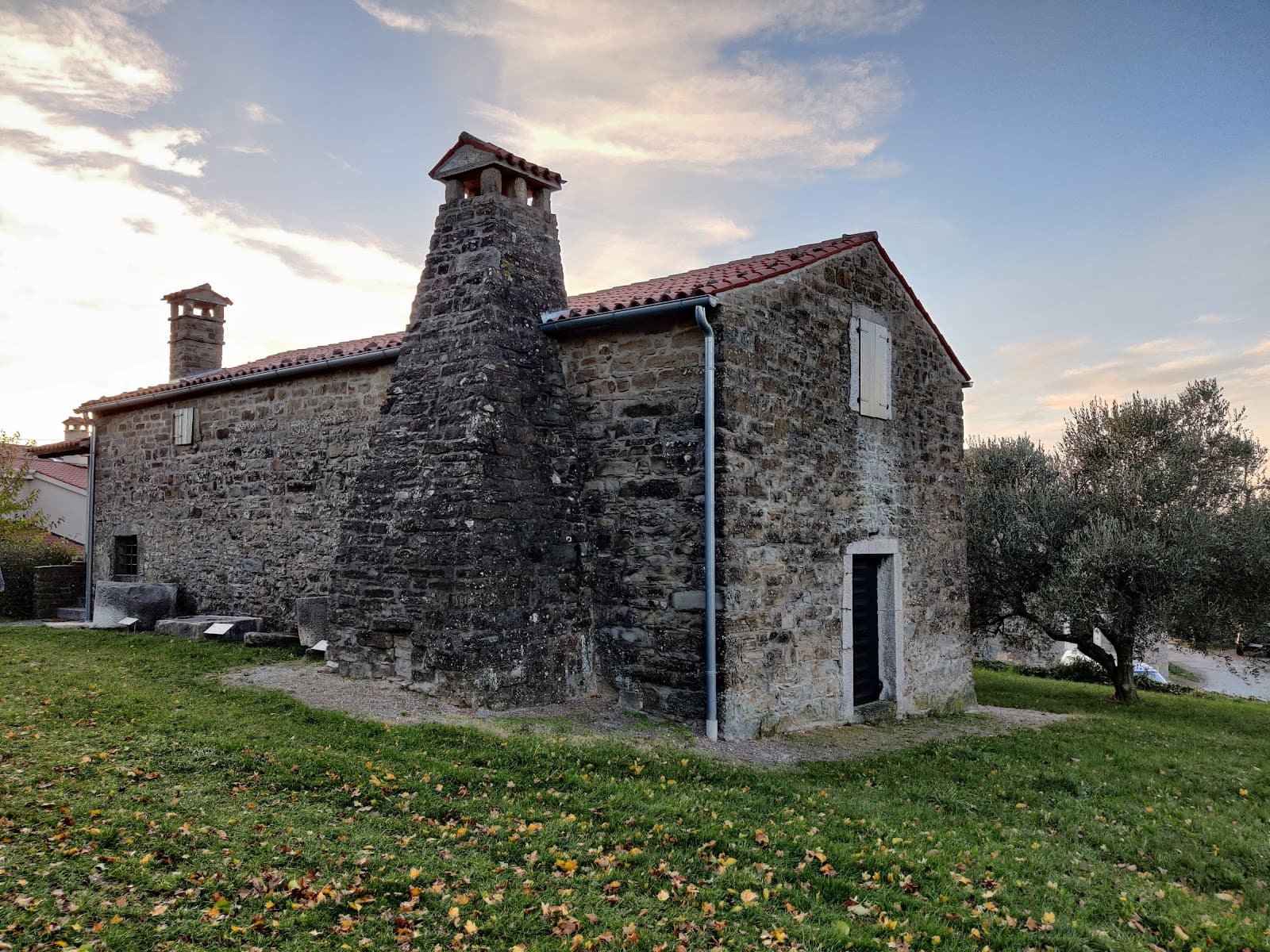 Tonina House Sv. Peter - Image 1