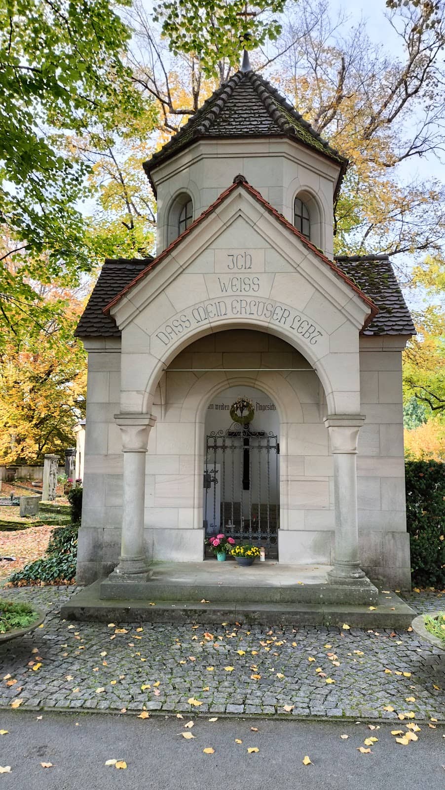 Old Cemetery Section