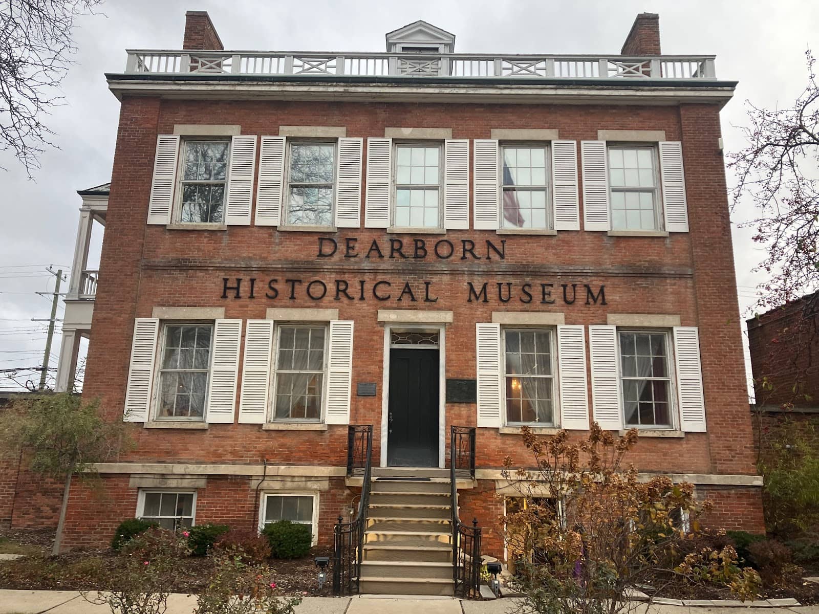 Diverse Historical Displays