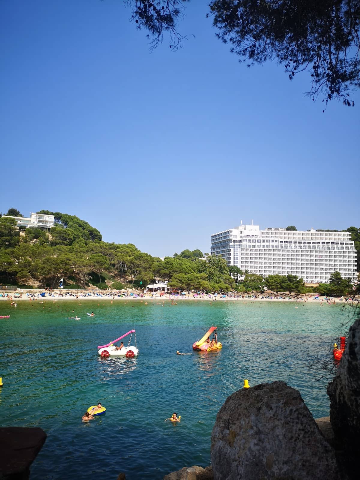 Boat Trips to Southern Coves