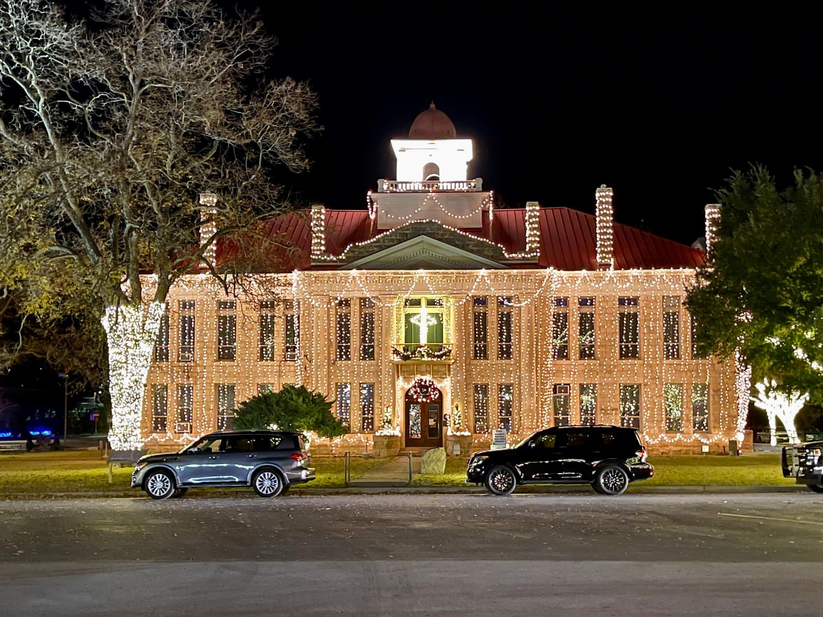 Blanco County Courthouse (Johnson City) - Image 1
