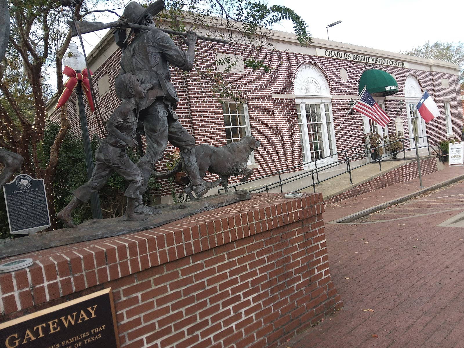 Historic District Gateway