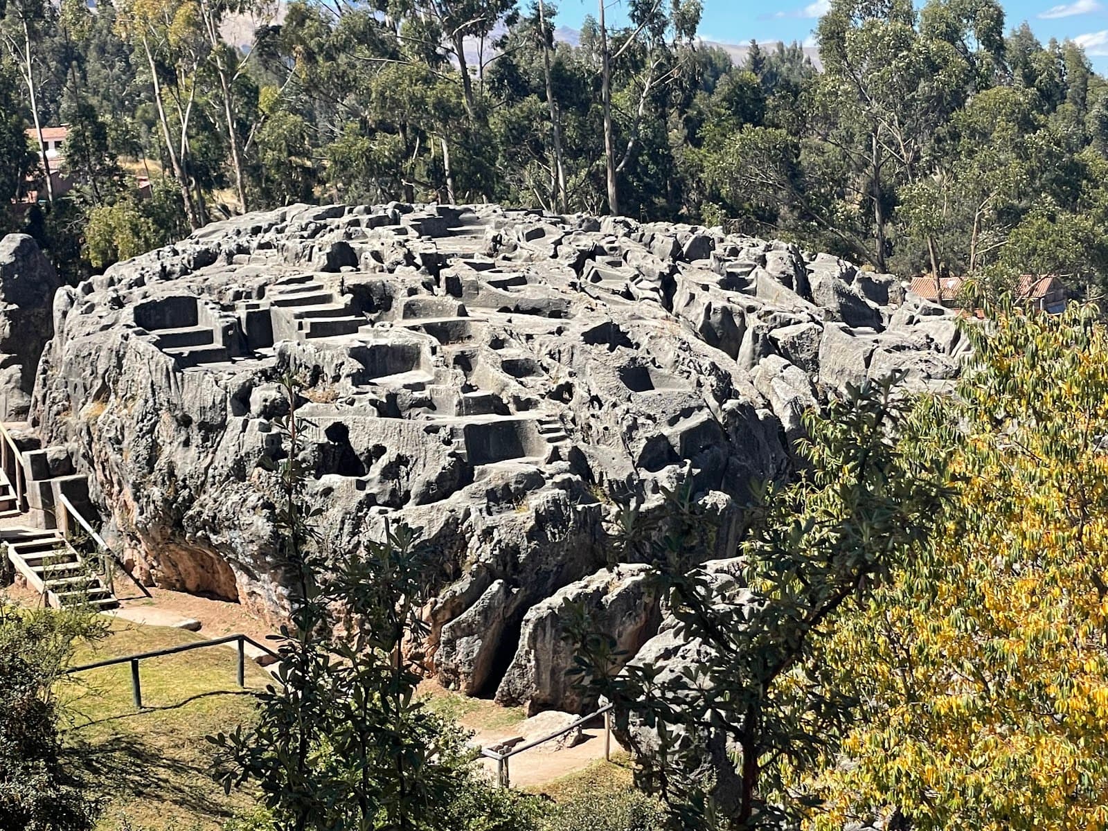 Q’enqo Archaeological Site - Image 1